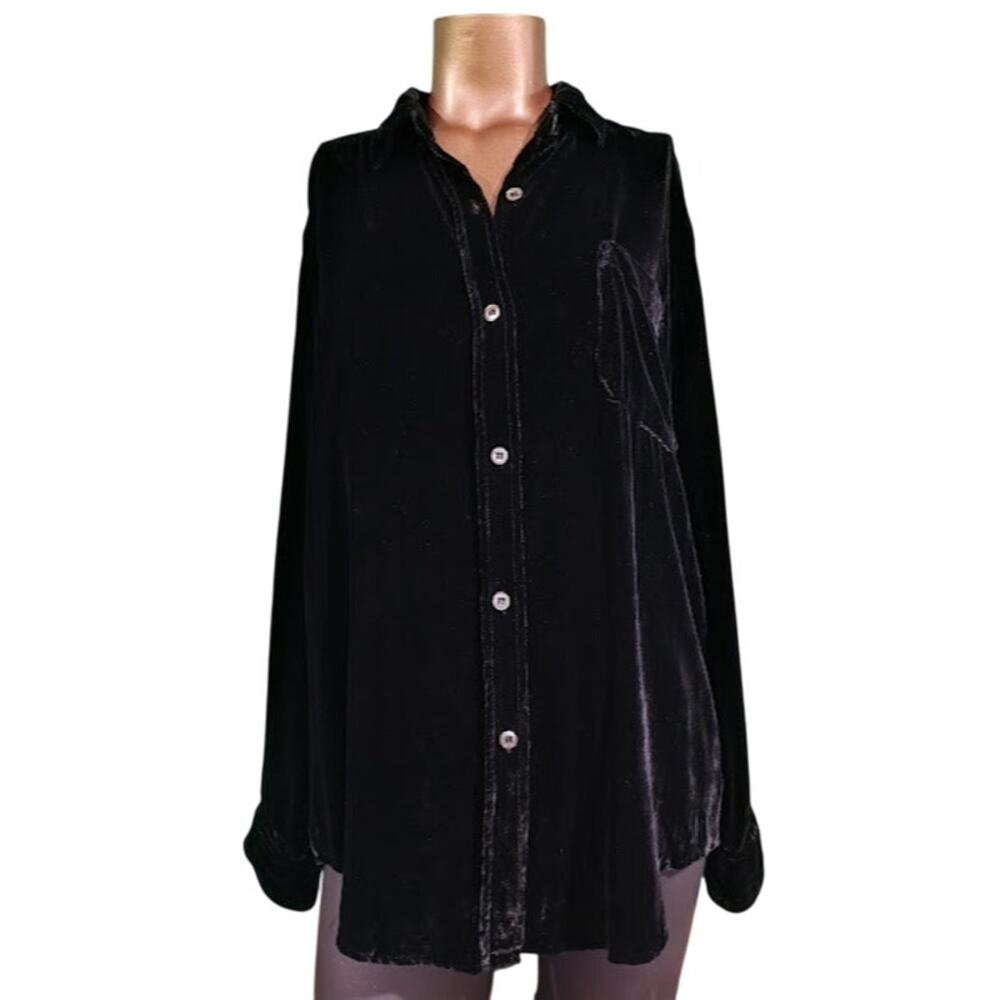 Vintage Fiji Sport Long‎ Sleeve Button Down Velvet Shirt, Black, Size M